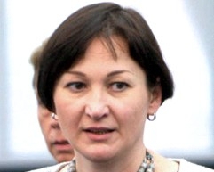 Если Тимошенко отпустят за границу, дела против нее приостановят - юрист