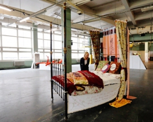 Інсталяцію з ліжком британської художниці продали в Лондоні за рекордну суму