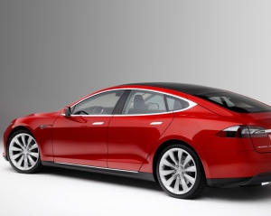 Електрокар Tesla за 35 тисяч доларів з&#039;явиться через півтора року