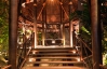Інтригуючий дизайн і райські сади - розкішний 5-зірковий готель в Таїланді