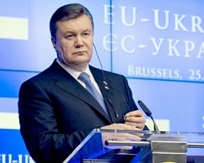 Янукович всіма засобами хоче довести ЄС, що Тимошенко злочинець - політолог