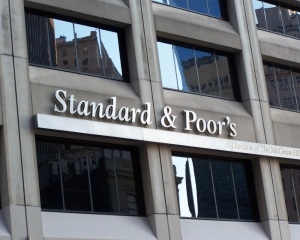 "Покращення" продолжается: S&P понизило рейтинги еще двух городов Украины