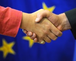 Асоціацію з Україною підпишуть через бажання Америки та Європи перемогти Путіна - експерт