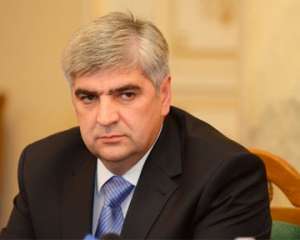 Оппозиция срочно собирает подписи за отставку львовского губернатора Сала