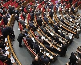 Пока не внесут еврозаконы, оппозиция отказывается голосовать в парламенте