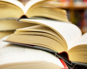 Книжки російською мовою надрукують за державною програмою "Українська книга"