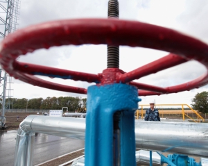  	  Украина получила миллиардный &quot;газовый штраф&quot; из-за путаницы между Фирташем и &quot;Нафтогазом&quot;