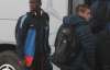 С самолета в автобус: сборная Франции проигнорировала фанатов