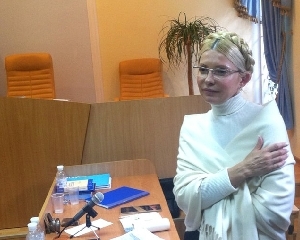 Оппозиционеры &quot;воочию&quot; хотят увидеть больную Тимошенко