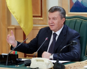 Президент Еврокомиссии позвонил Януковичу