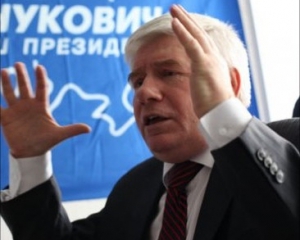 Чечетов опасается, что Тимошенко за рубежом обольет грязью Украину