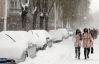 Снегопад, который продолжается вторые сутки, парализовал китайский Харбин