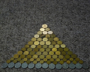 Рада заборонила фінансові піраміди
