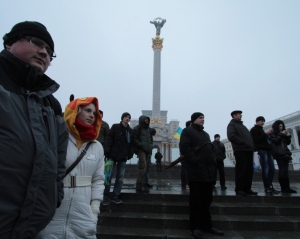 На &quot;Евромайдане&quot; в столице возникли первые потасовки