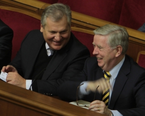 Кокс і Кваснєвський не втрачають надію щодо України