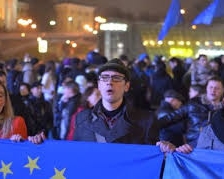 Учасники Євромайдану в Києві роз&#039;їдуться агітувати по місту