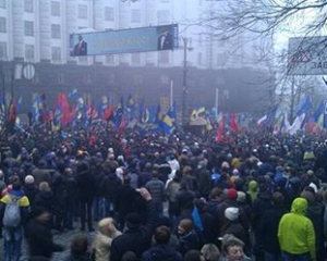 ГАИ частично возобновила движение по Европейской площади