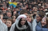 "Вставай, мила моя, вставай!" - "Євромайдан" у Києві зібрав більше 100 тис. учасників