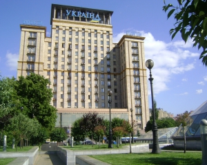 На проживання нардепів у готелі витратять ще 180 тисяч державних гривень
