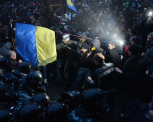 На Европейскую площадь согнали 150 "беркутовцев"