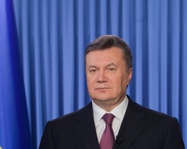Янукович все время находится на распутье - политолог