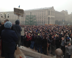 Янукович не переживає через євромайдан, та пригрозив активістам правоохоронцями  