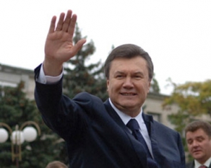 Янукович послушает людей, а потом решит, идти ли ему снова в президенты
