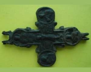 На Юге Украины христиане были уже в XII веке - на острове Березань нашли крест-мощевик