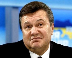 США рассмотрят петицию по жестких санкциях против Януковича и Азарова