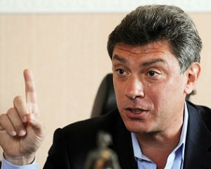 В Москве задержали Немцова и еще 8 человек за поддержку Евромайдана