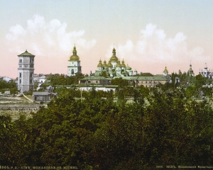 Михайловский монастырь разрушали Батий и большевики