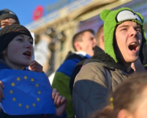 Студентов вуза, в котором защищался Кличко, из-за митингов пугают отчислениями