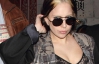 Леди Гага в прозрачном бюстгальтере спасает остатки своей популярности