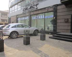 Киевляне сдают авто в ломбард, чтобы получить деньги на операцию