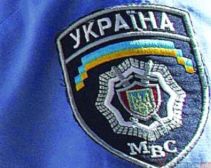 У міліції заявили, що мітингувальники заважають комунальникам прибирати сніг і шумлять