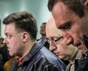 Кличко пообещал, что лидеры оппозиции будут всю ночь на Майдане