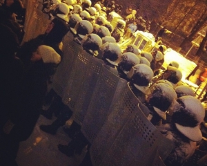 &quot;Беркуту&quot; раздали резиновые и боевые патроны для разгона Евромайдана - источник
