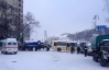 Силовики автобусами перекрыли все подъезды к Майдану Независимости