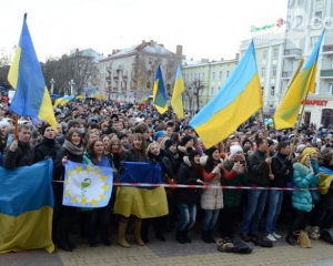 30 тысяч львовян едут в Киев на Евромайдан