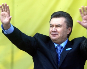 Януковичу надо помнить о судьбе Каддафи - Хмара