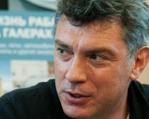 Немцова не пустили в Украину через истерику власти - Окара
