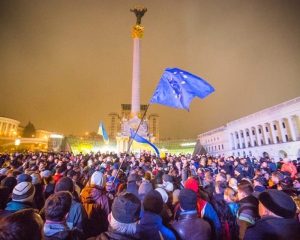 Протистояння двох майданів може стати приводом для запровадження надзвичайного стану - &quot;УДАР&quot;