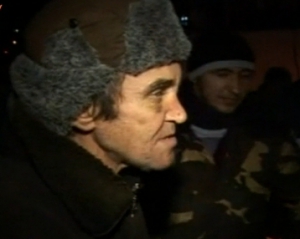 На Майдан милиция завезла 30 больных бездомных из Николаева: их накормили и обогрели митингующие