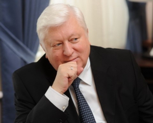 Пшонка пообещал отчитаться в парламенте