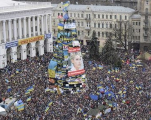 На Євромайдані встановлять живу новорічну ялинку