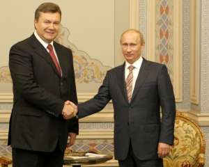 Россияне не столь наивны, чтобы дать Януковичу мешок наличных и просто отпустить - эксперт