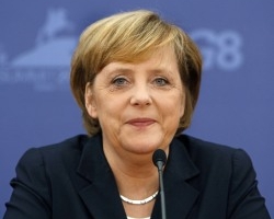 Пропозиція про Асоціацію України з ЄС залишається в силі - Меркель