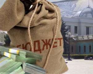 Без утвержденного бюджета правительство не получит путинские деньги - эксперт