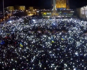 Кадры дневного и ночного Евромайдана, от которых перехватывает дыхание