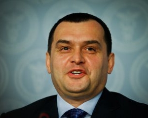 В Раде не захотели беспокоить Януковича увольнением Захарченко
